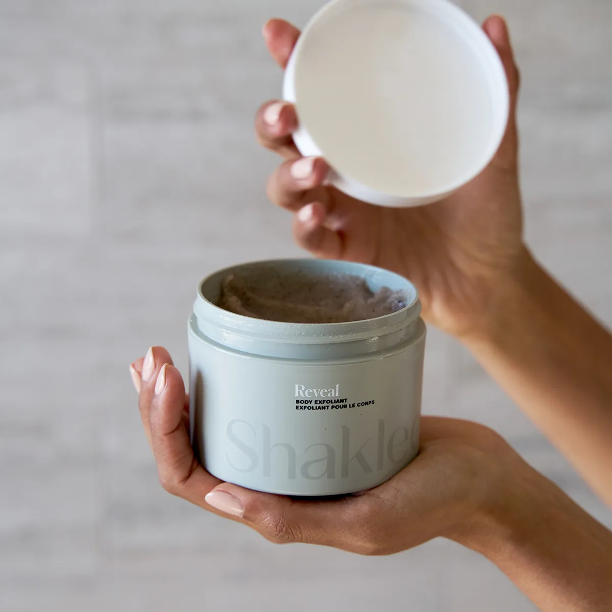 Reveal Body Exfoliant — view 5